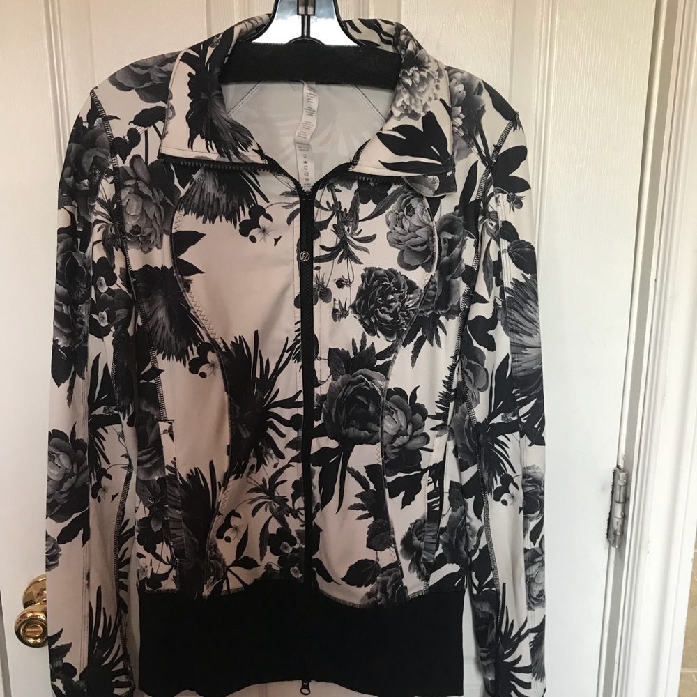 Lululemon sport jacket